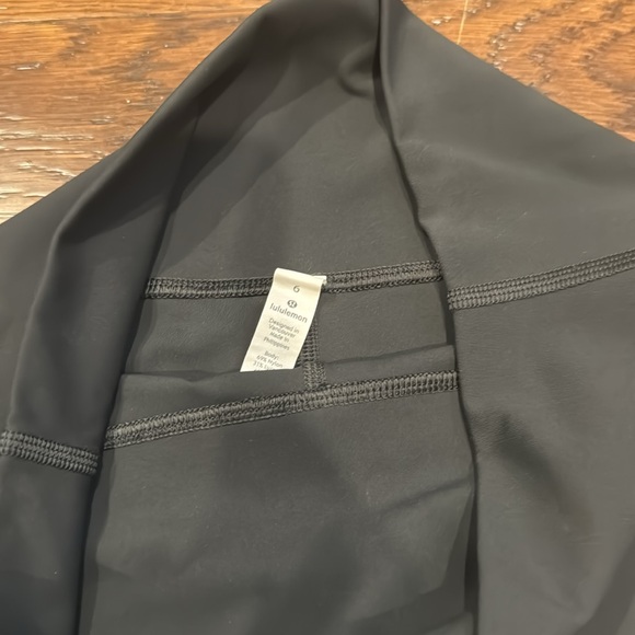 Lululemon. Gray, Align leggings. Worn less than a handful of times. - Picture 2 of 3